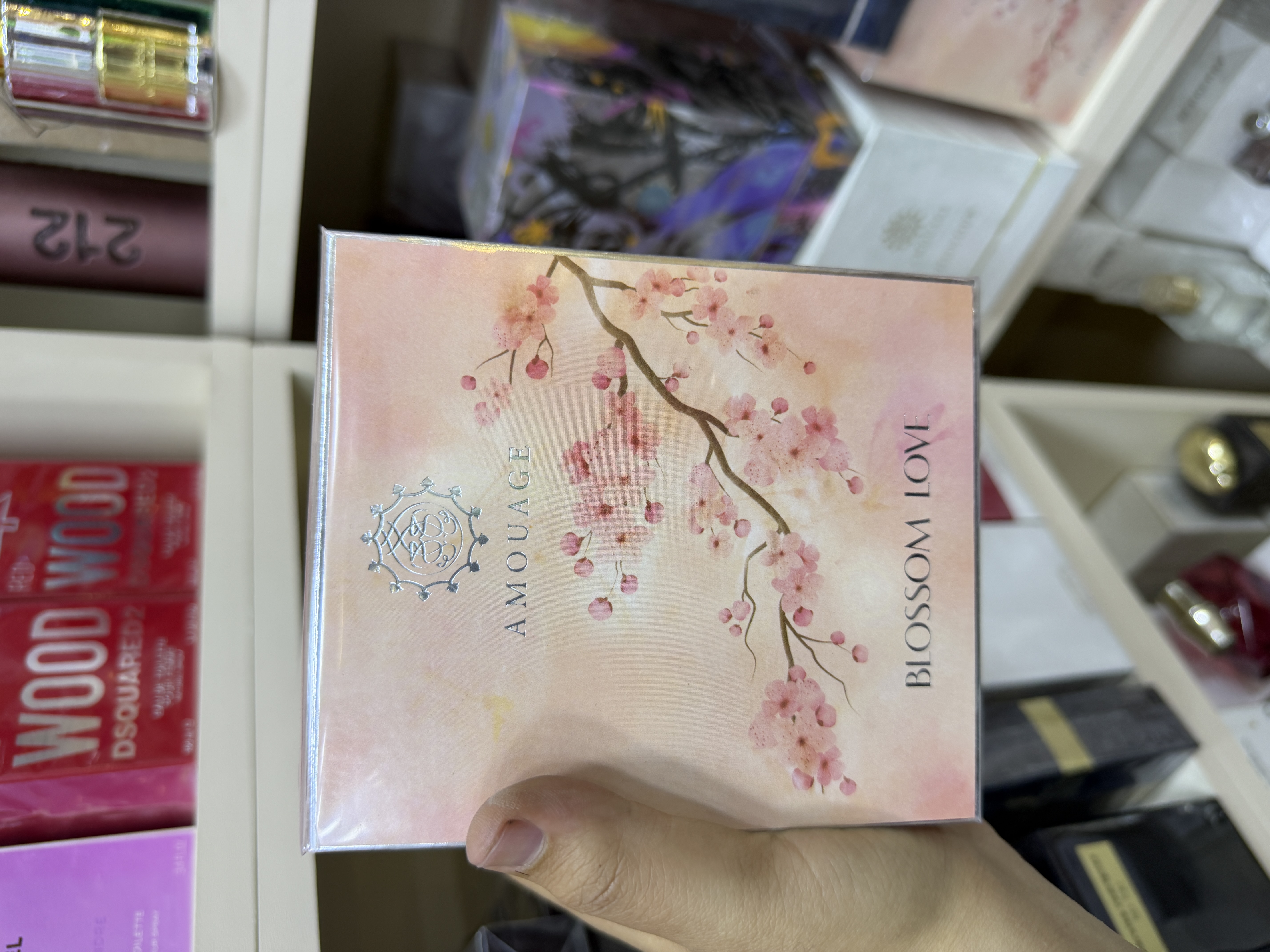 AMOUAGE BLOSSOM LOVE