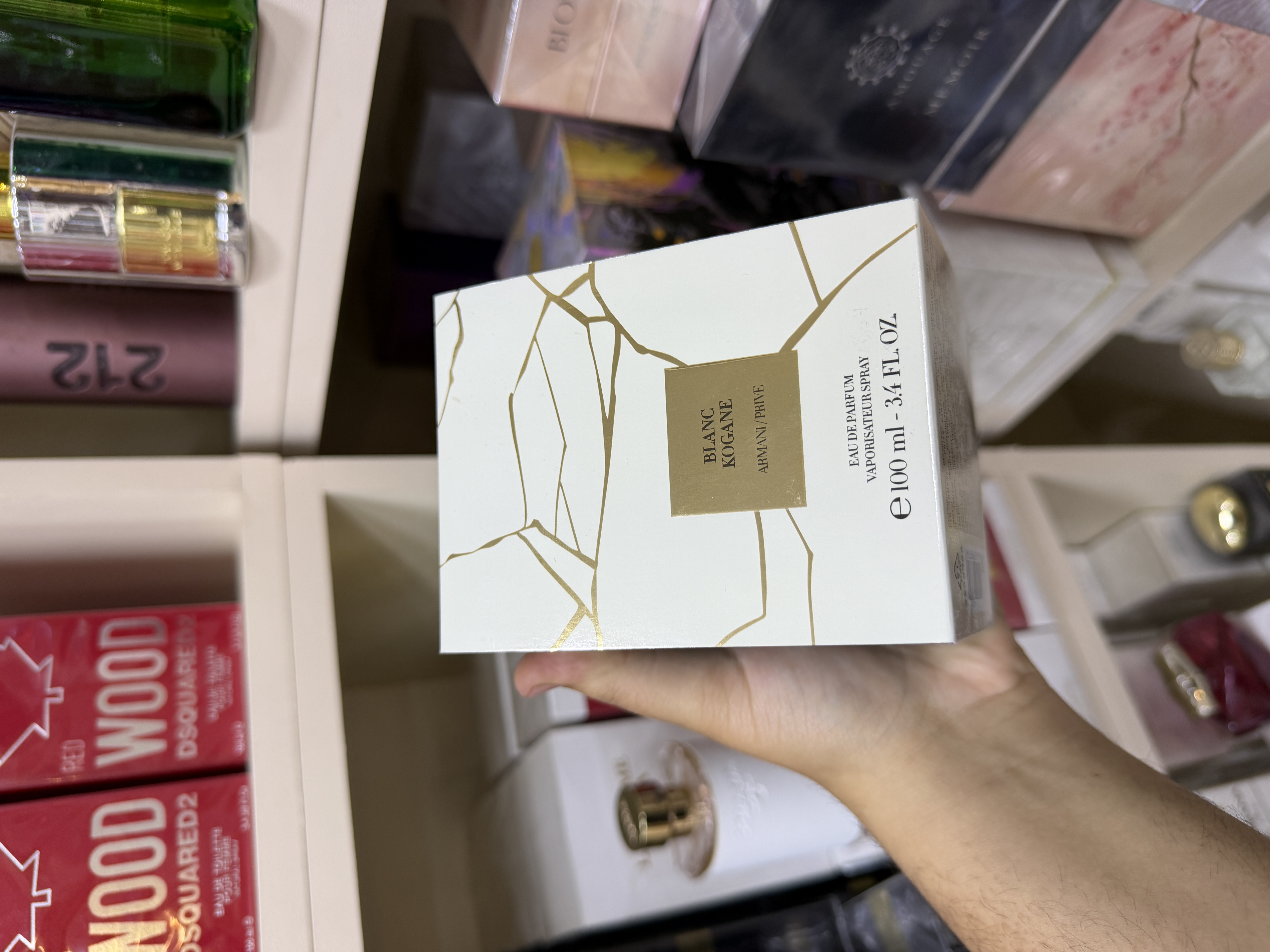 ARMANI PRIVE BLANC KOGANE